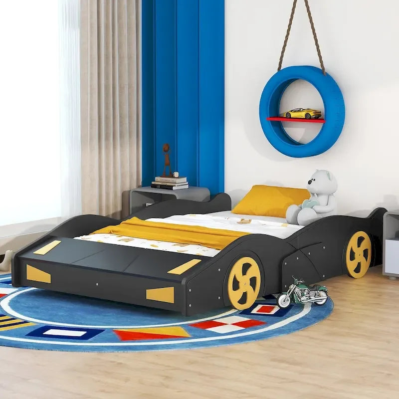 Letto a forma di auto da corsa in pino massello con ruote e contenitore